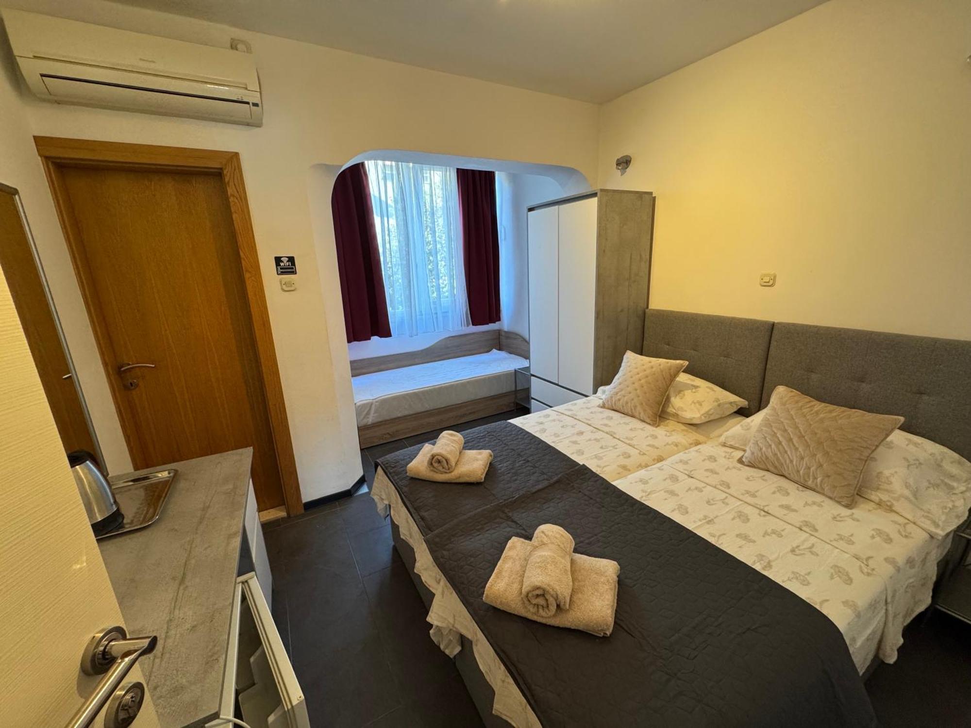 Blue Tree Rooms Спліт Екстер'єр фото